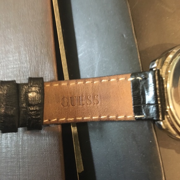 Watch - Picture 7 of 8